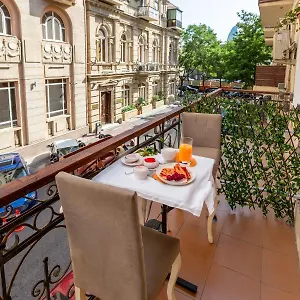 Lacasa Nizami Street Hotel