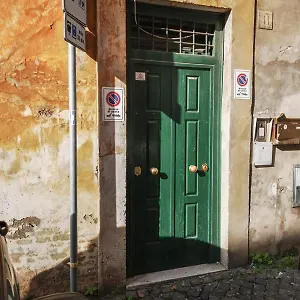 Flatinrome Trastevere Deluxe - Patio 3* Roma