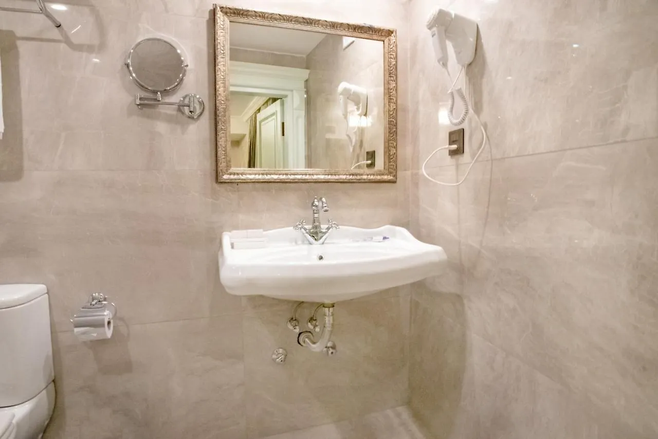 La Casa Sahil Hotel Baku 4*,  Azerbaijan